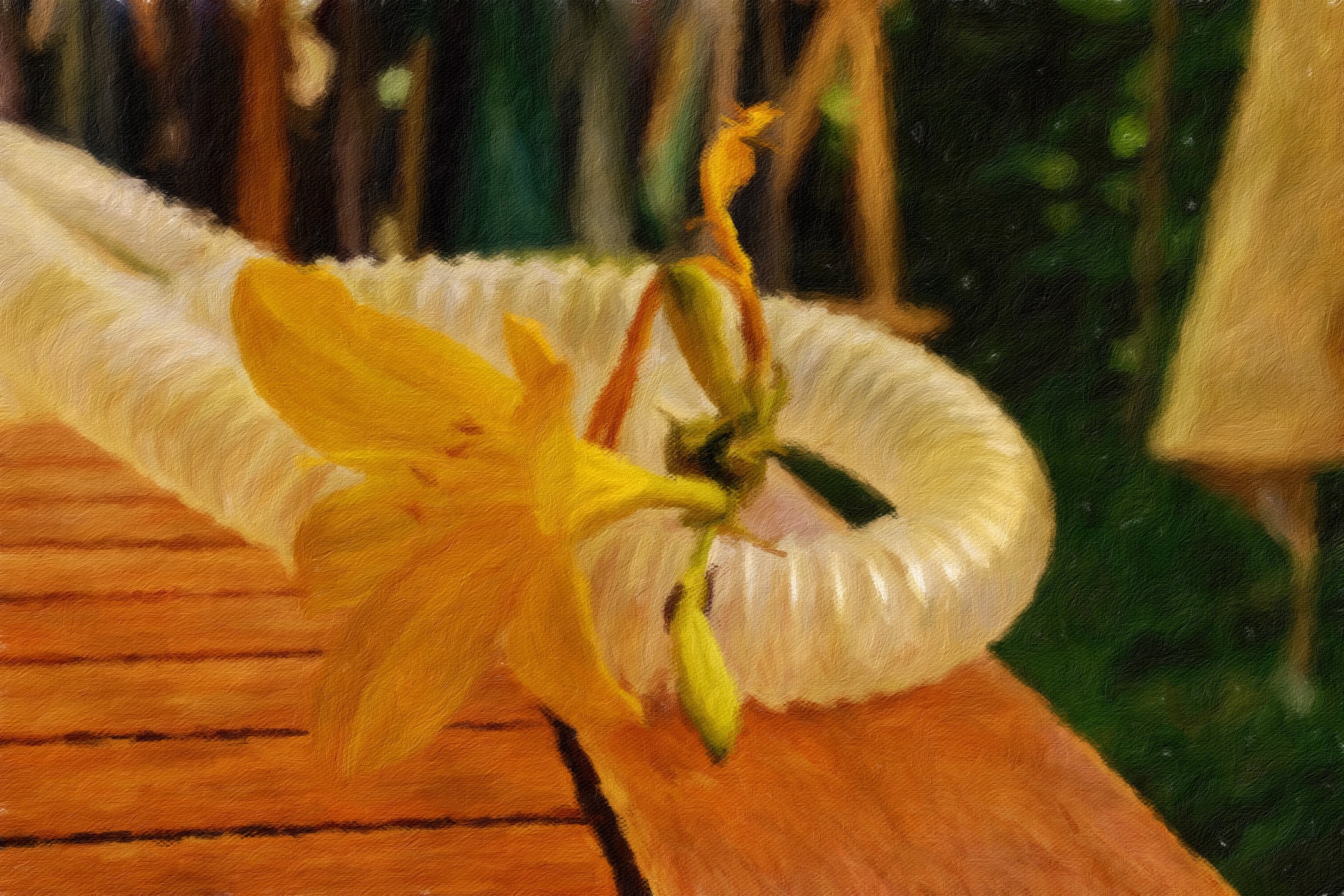 Schlauch vom Hustenassistenten mit Blume auf dem Tisch